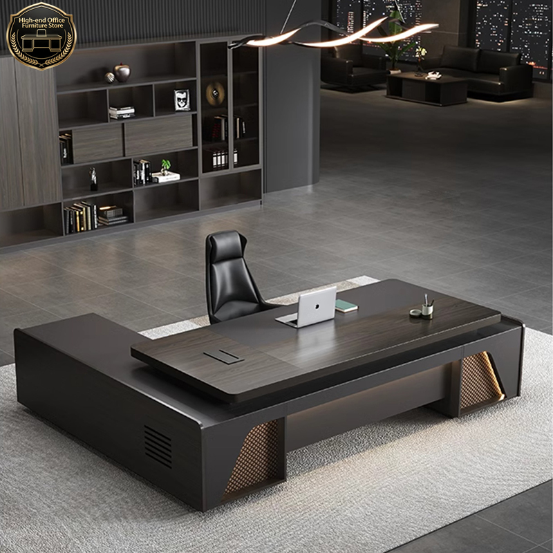 Office Tech And Management - Bureau de direction en forme de